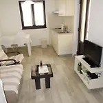 Simicev Ζαντάρ